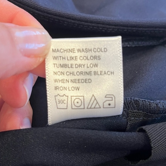 TAIL Night Pull On Ankle Golf Pants - Picture 7 of 8